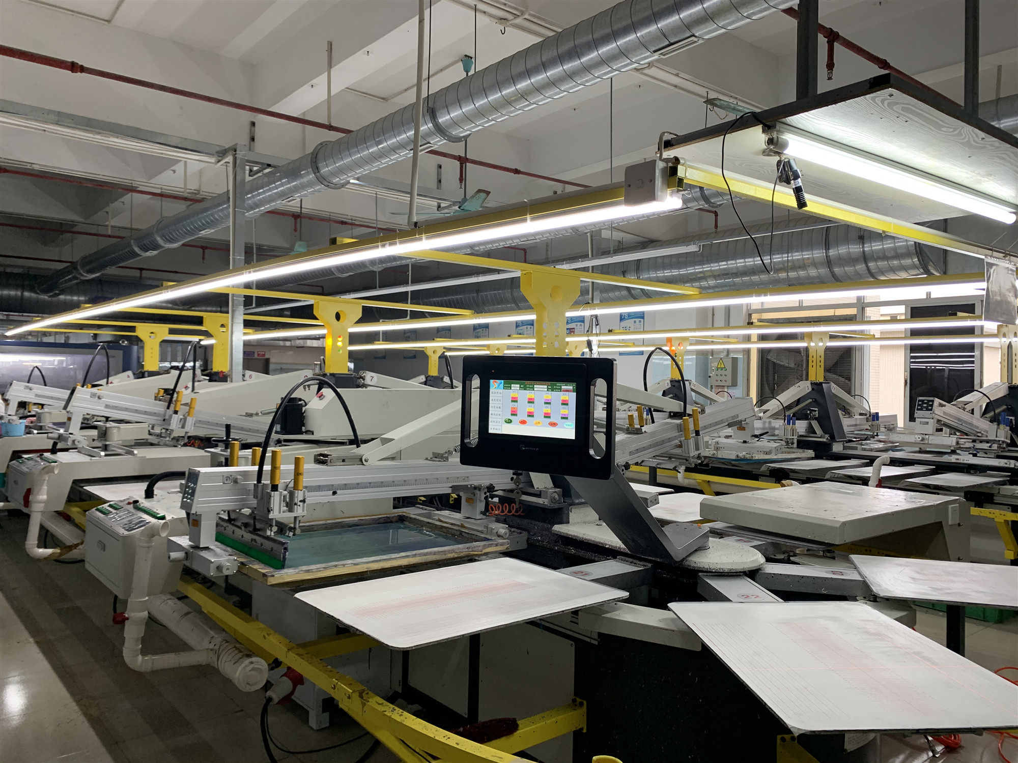 生產(chǎn)車(chē)間2